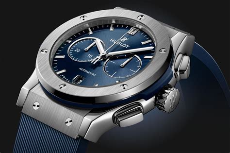 Classic Fusion Chronograph Titanium Blue 42 mm.